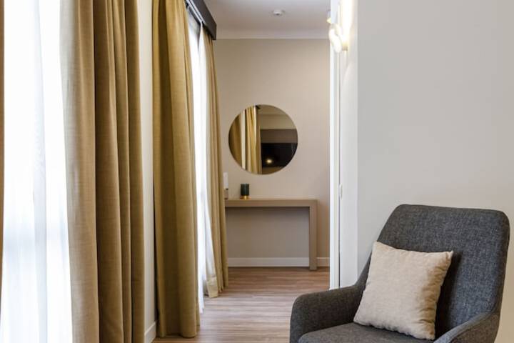 Room 25 of 105