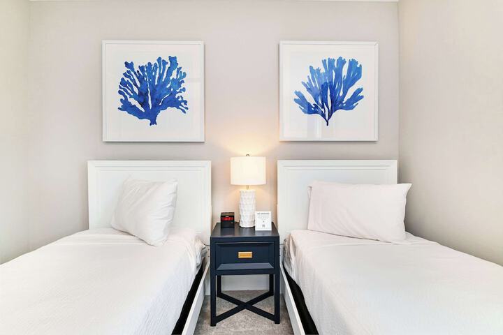 Room 26 of 216