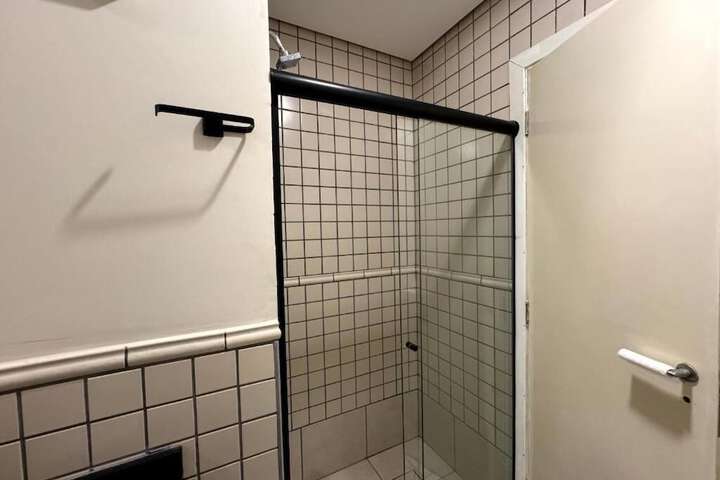 Room 34 of 71