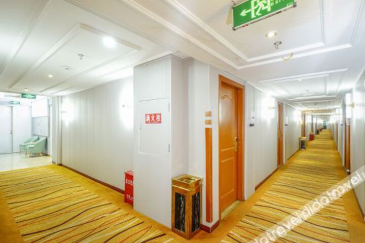 Hotel Interior 13 of 30