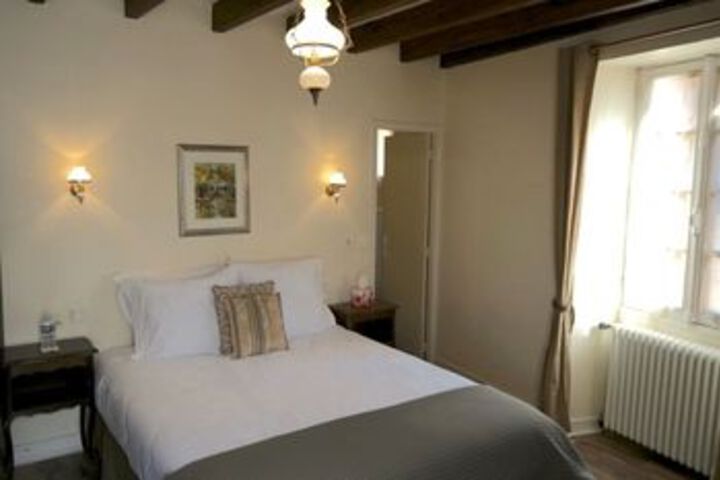 Room 12 of 44