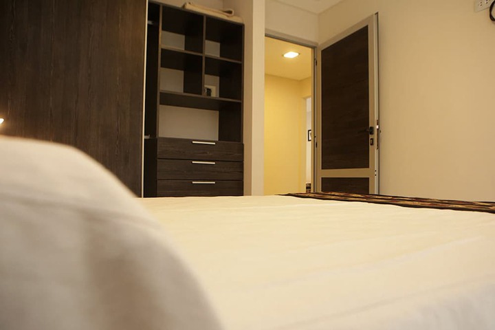 Room 9 of 56