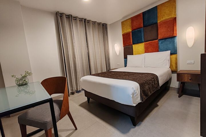 Room 11 of 51
