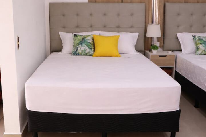 Room 5 of 20