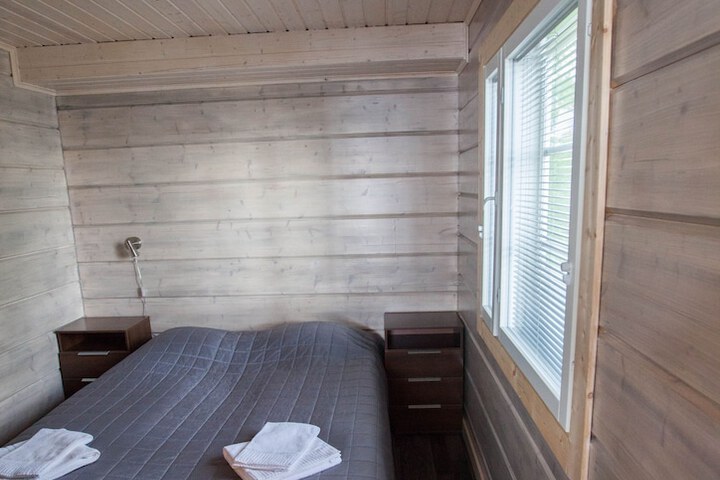 Room 10 of 63