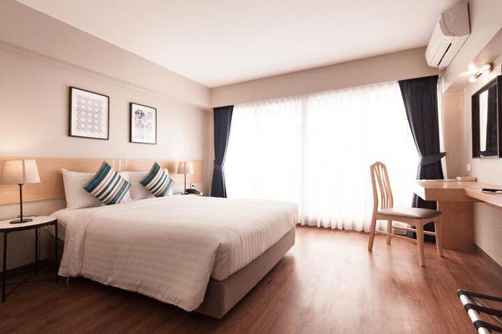 Room 14 of 49