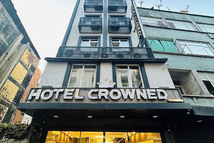 Hotel 53 of 56