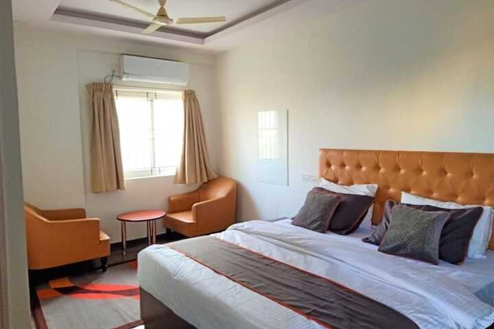 Room 5 of 25