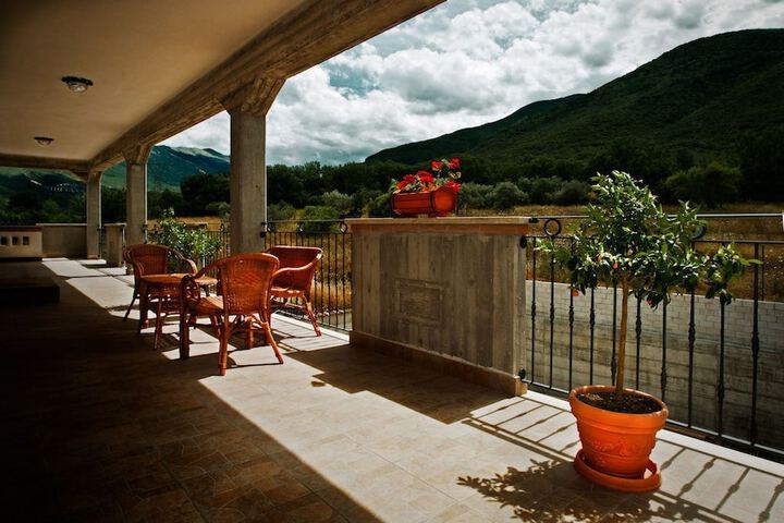 Terrace/Patio 31 of 36