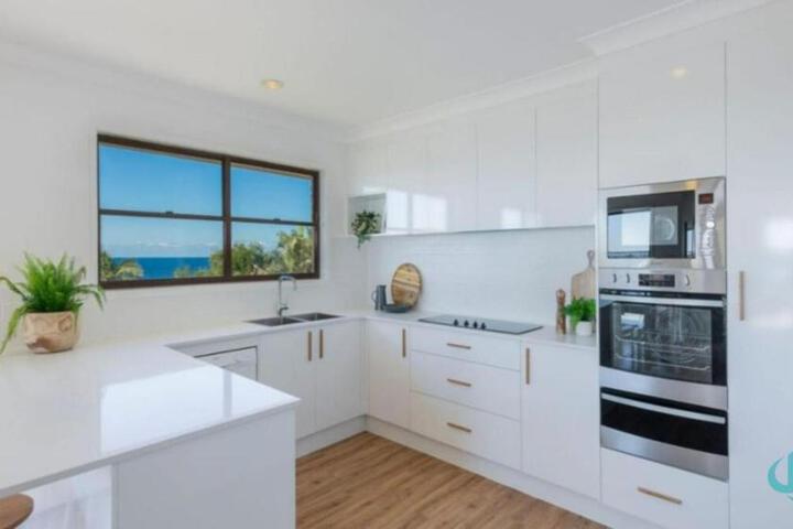 General 4 of 22