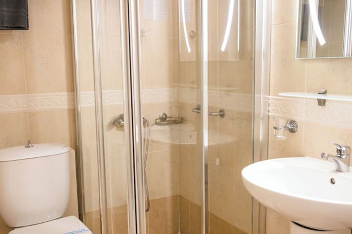 Clean Restrooms