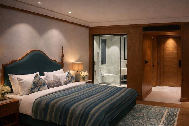 Room 11 of 40