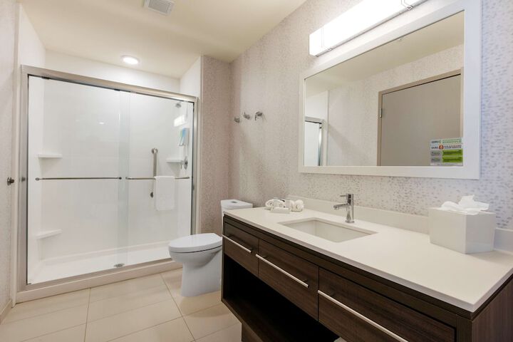 Bathroom shower