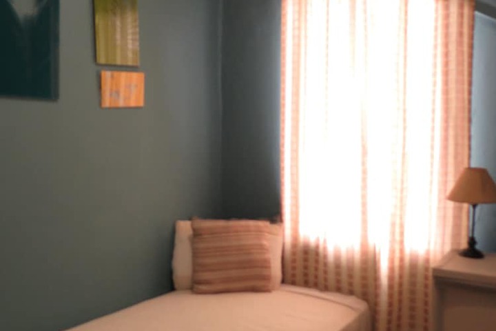 Room 9 of 49