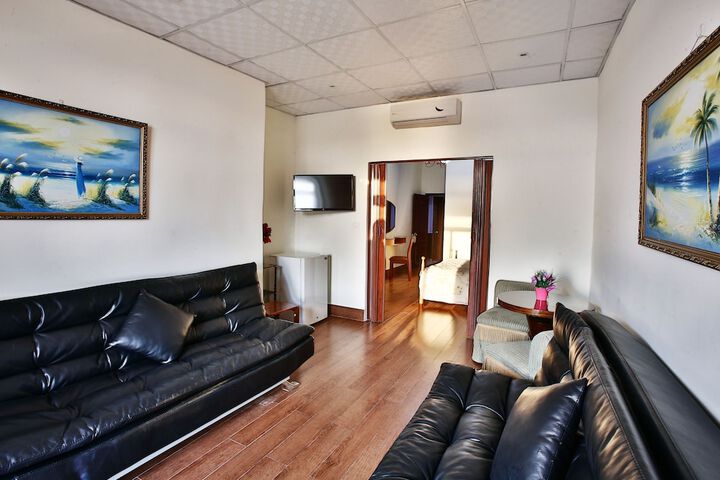 Room 65 of 119