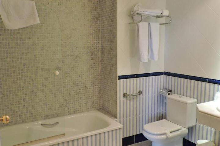 Photo 27