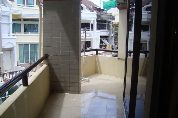Terrace/Patio 59 of 86