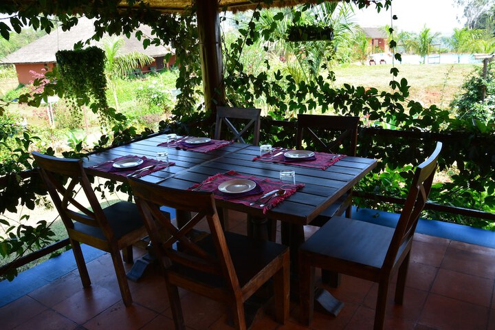 Dining 41 of 73