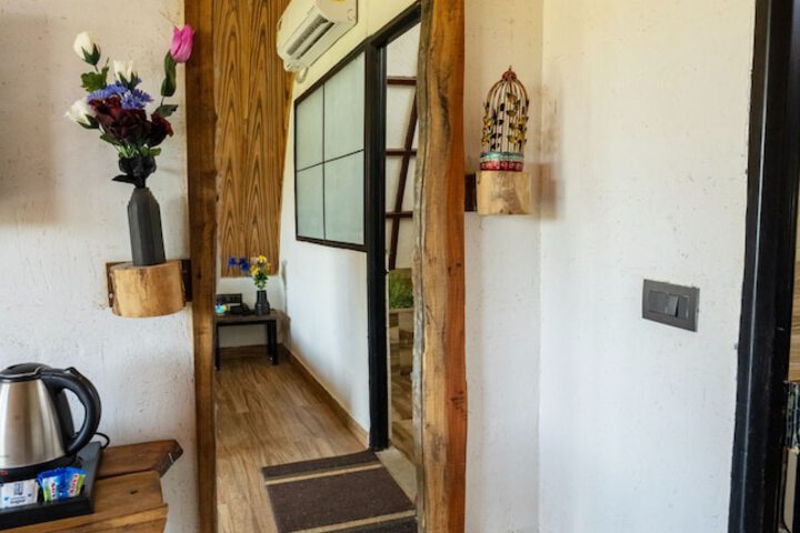 Room 43 of 106