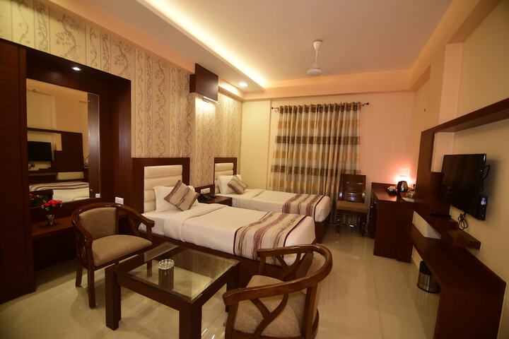 Room 21 of 46