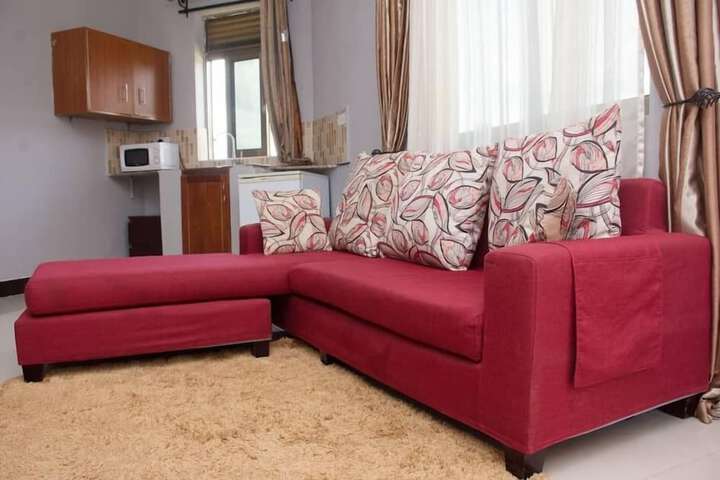 Room 8 of 25