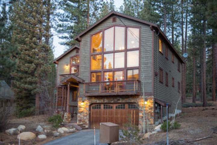 Image of 4Br 3BA Tranquil Luxury Lake Tahoe House by RedAwning