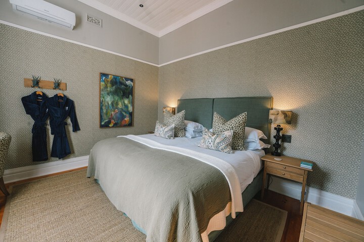 Room 21 of 54