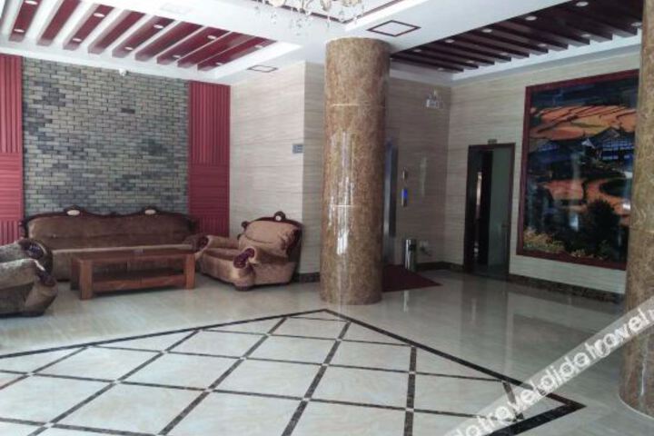 Hotel Interior 20 of 32