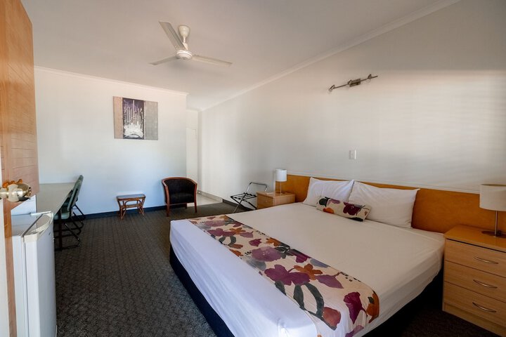 Room 20 of 35