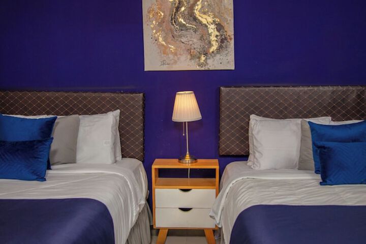 Room 49 of 79
