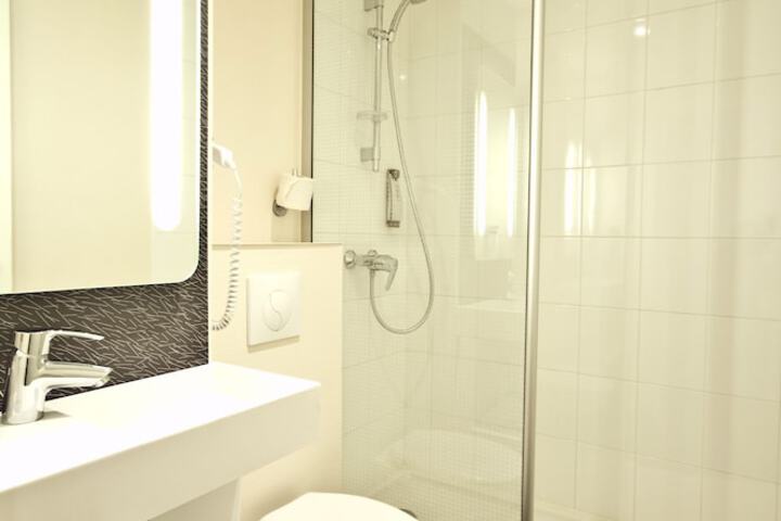 Bath Interior