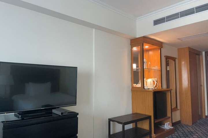 Room 22 of 101