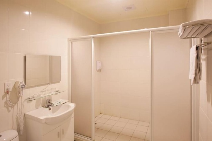 Room 45 of 67