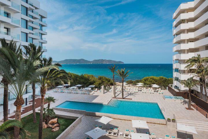 Photo of Iberostar Waves Cala Millor -Adults Only