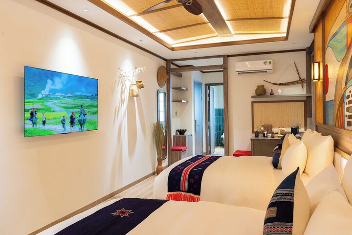 Room 6 of 40