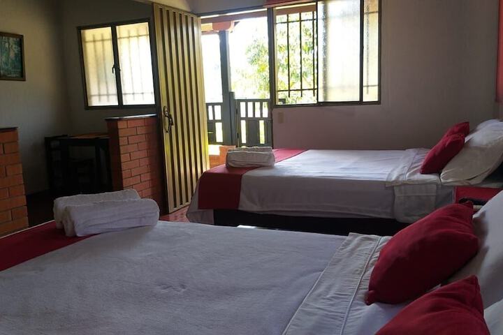 Room 3 of 39