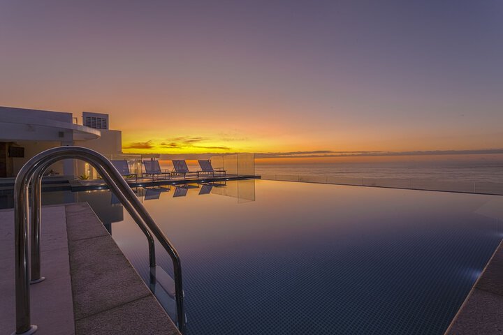 Pool 44 of 79