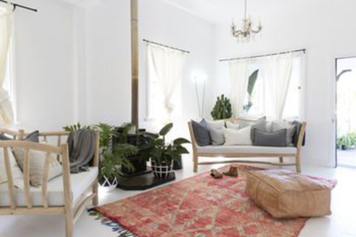 Collective Retreat Charming Holiday Escape