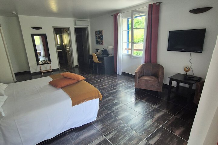 Room 8 of 59