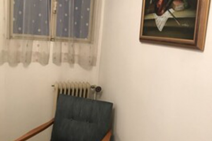 Room 51 of 74