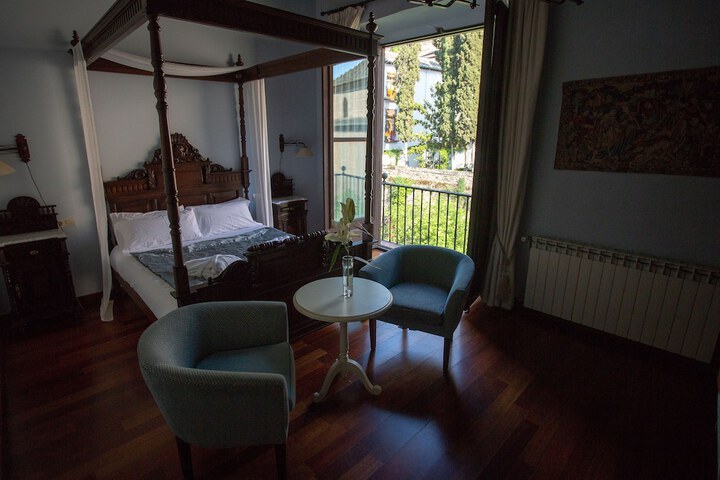 Room 20 of 45