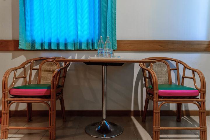 Room 10 of 74