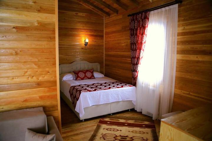 Room 2 of 11