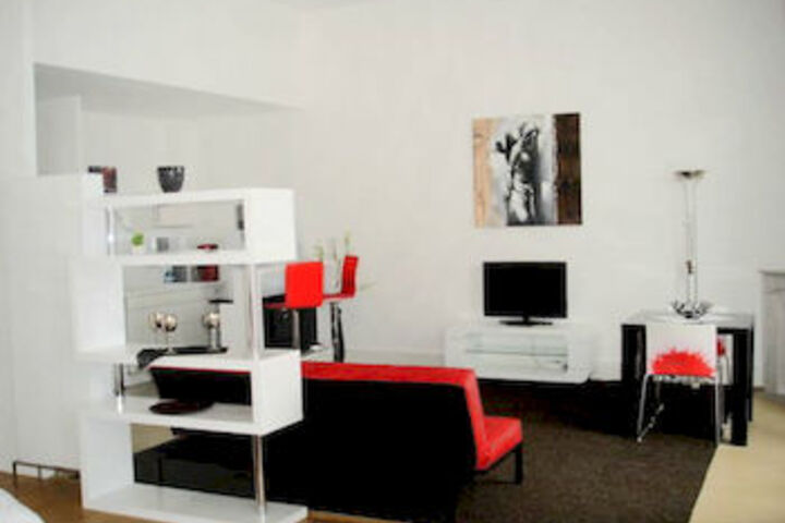 Room 161 of 234