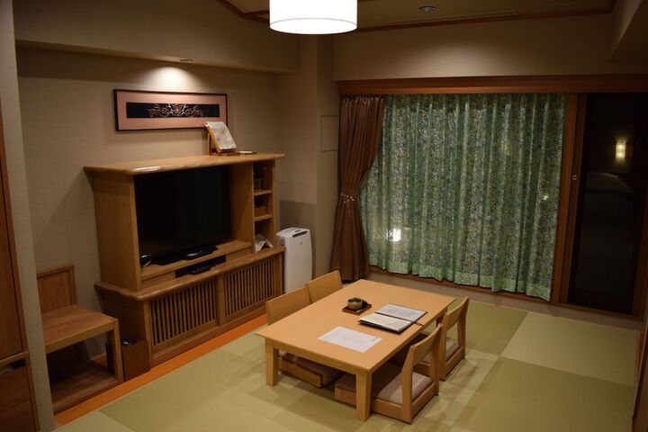 Room 21 of 73