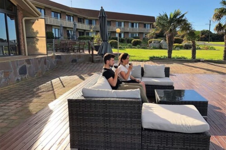 Sundeck 43 of 46
