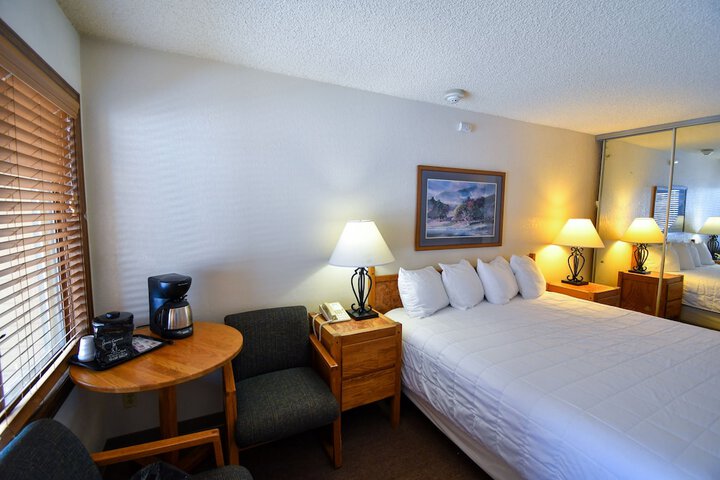 Room 21 of 82