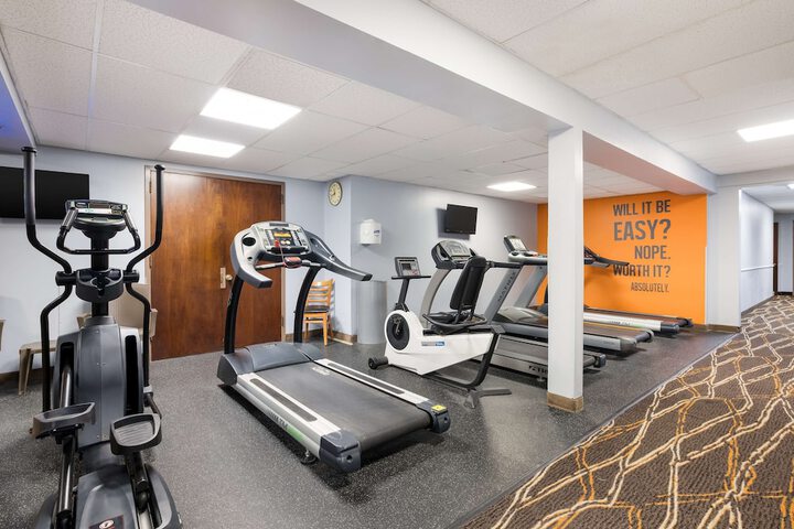 Hotel Gym Photos