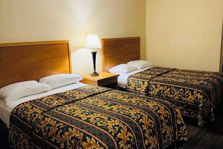 Room 3 of 6
