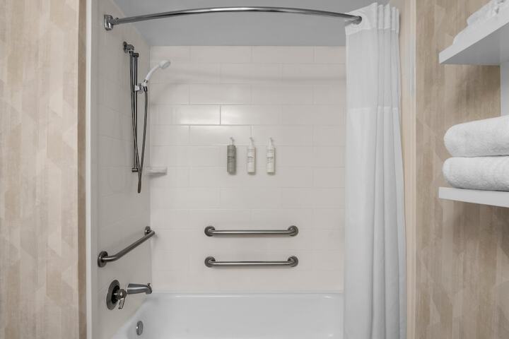 Bathroom shower